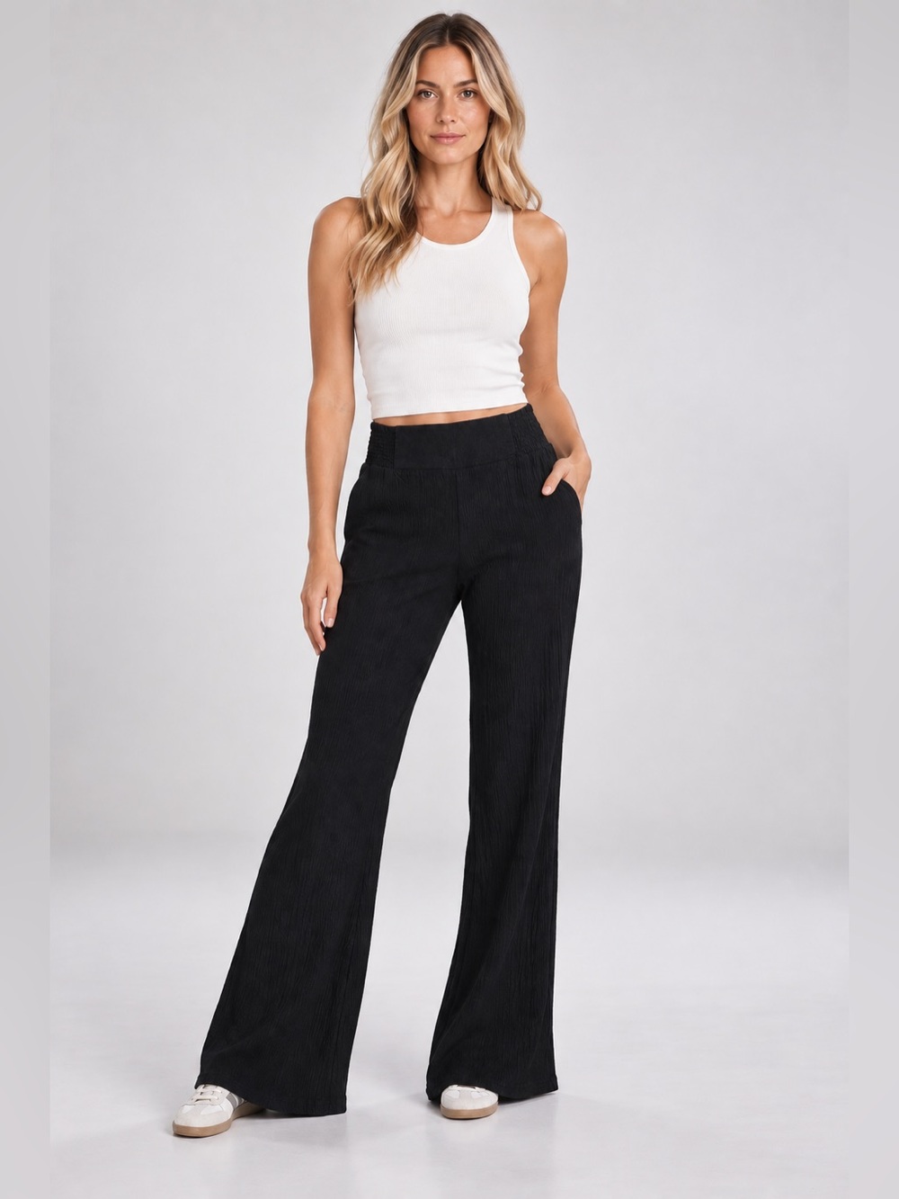 Three Dots Black Crinkle Wide Leg Pull On Pants Small Oversized Rayon Smocked S